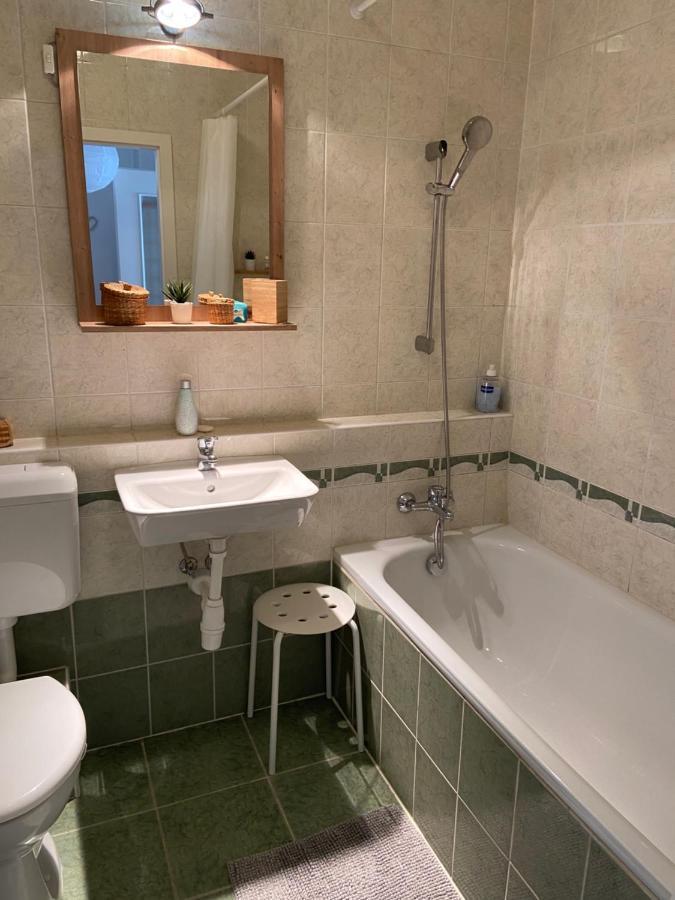 Gyoengy Apartman Шопрон Екстер'єр фото
