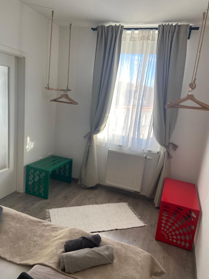 Gyoengy Apartman Шопрон Екстер'єр фото