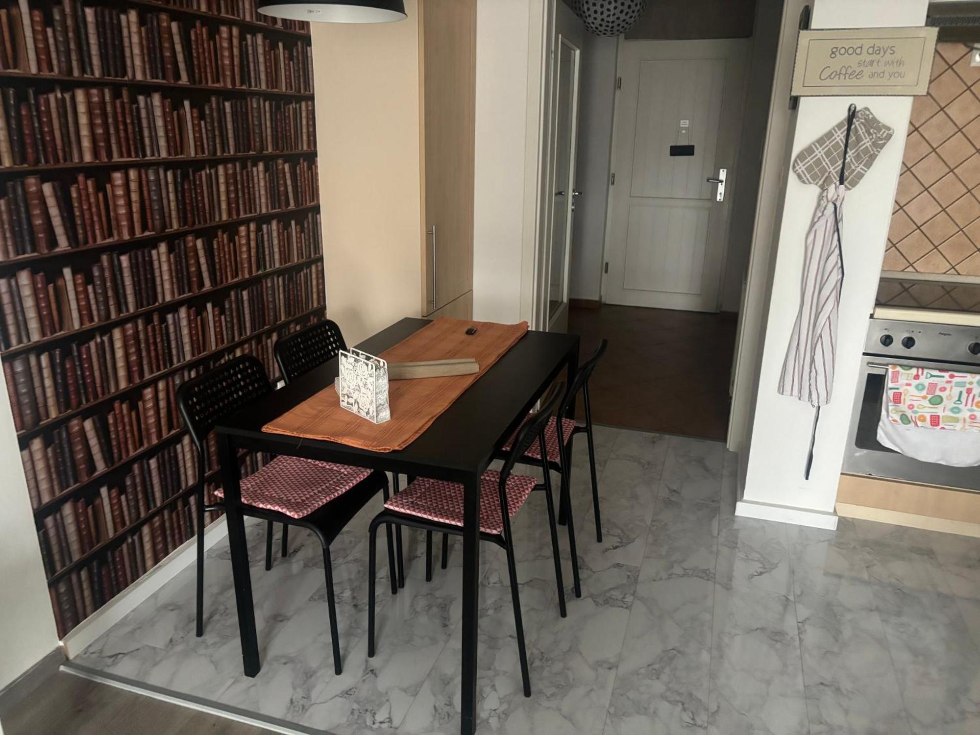 Gyoengy Apartman Шопрон Екстер'єр фото